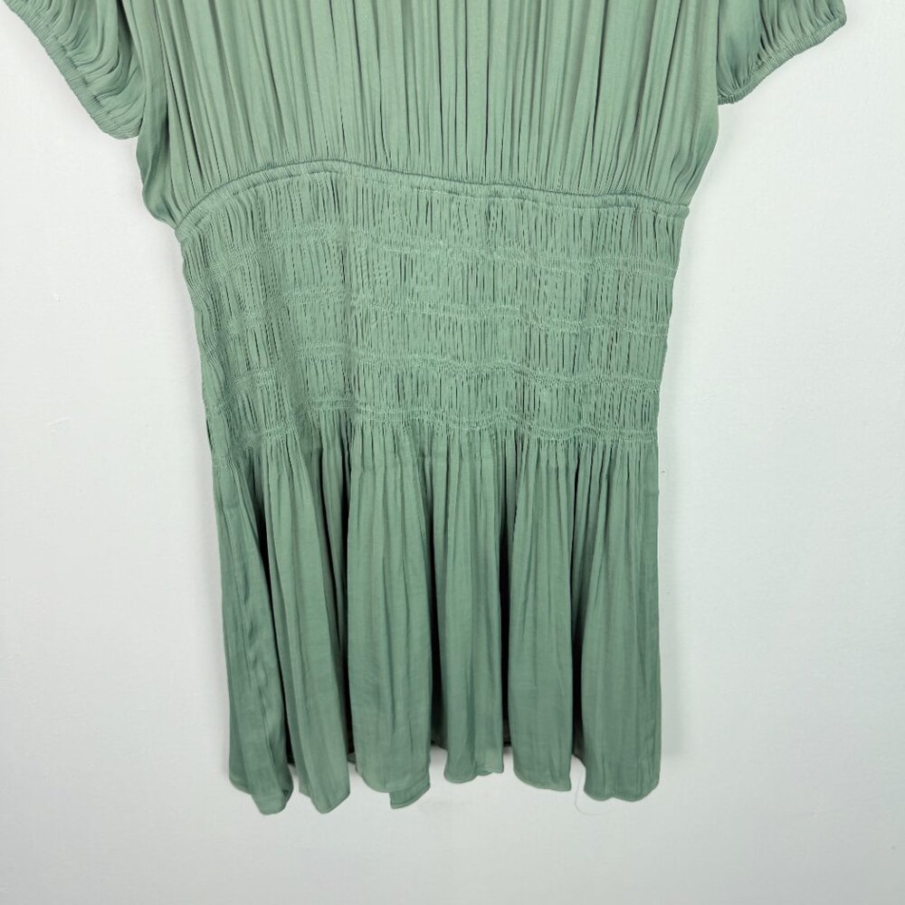 NWT Current Air Gaia Smocked Mini Dress Elbow Sleeve Green Size Medium M NEW - Picture 11 of 11